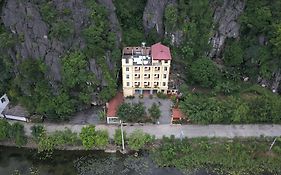 Anna Tham Hotel View